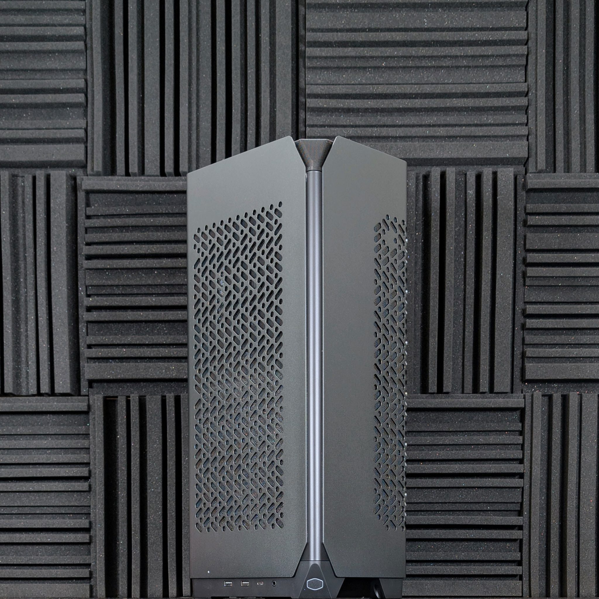 cooler master ncore 100 max custom prebuilt sff mini itx gaming pc scaled