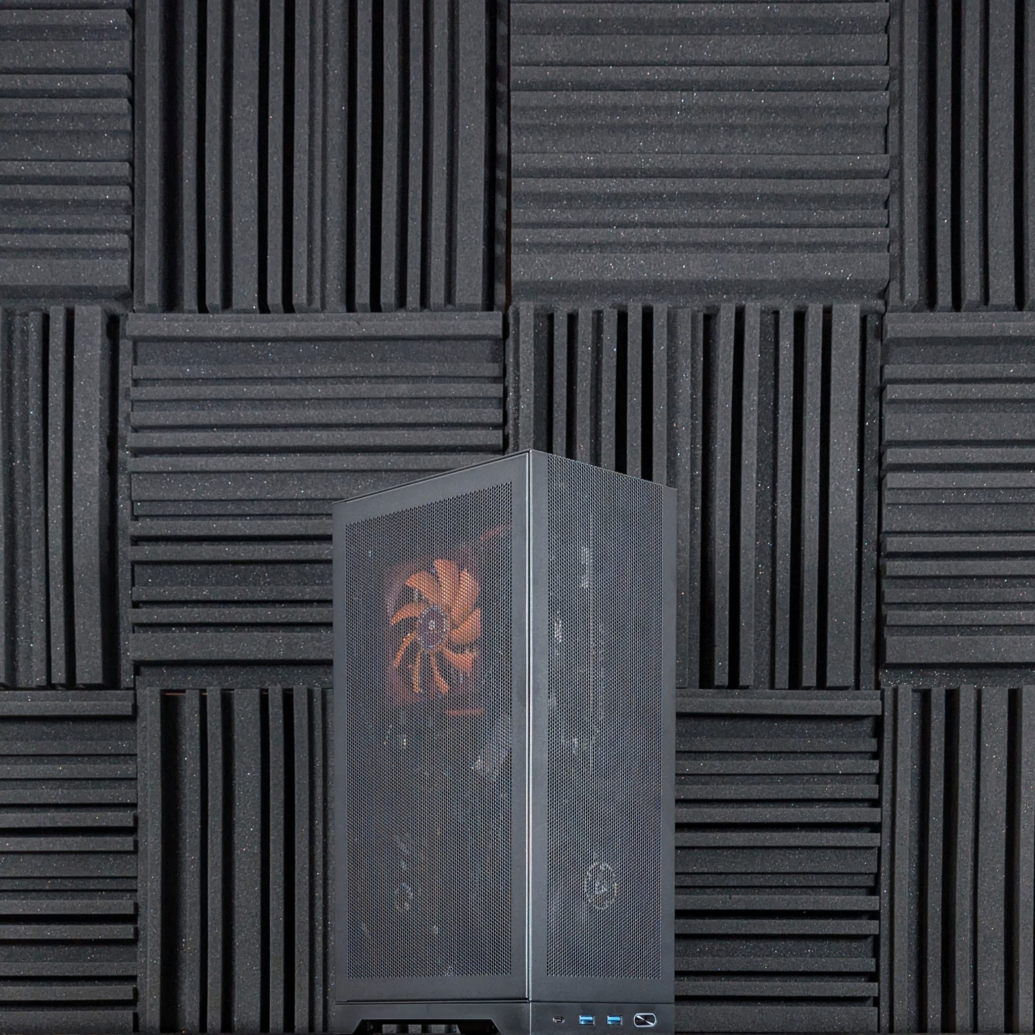 shiny snake l300 black custom prebuilt sff mini itx gaming pc scaled