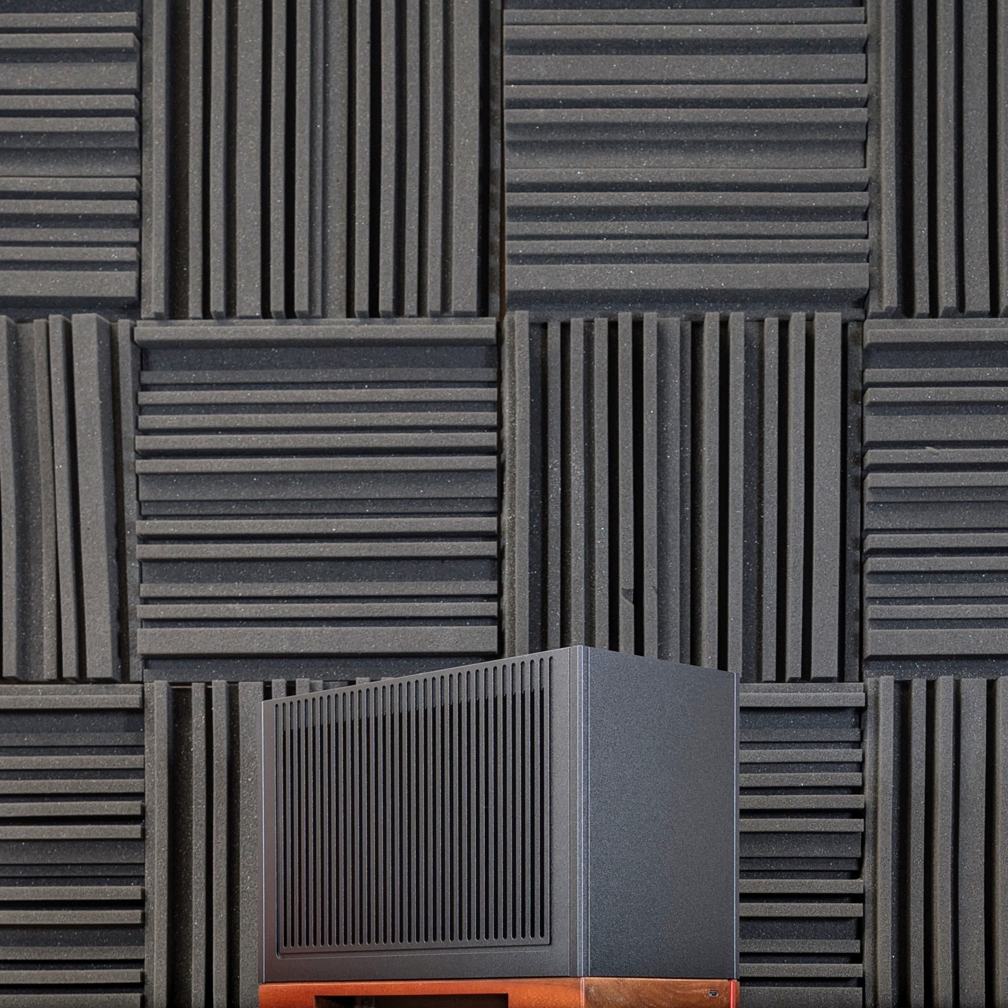 jonsbo t9 black custom prebuilt sff itx gaming pc case scaled